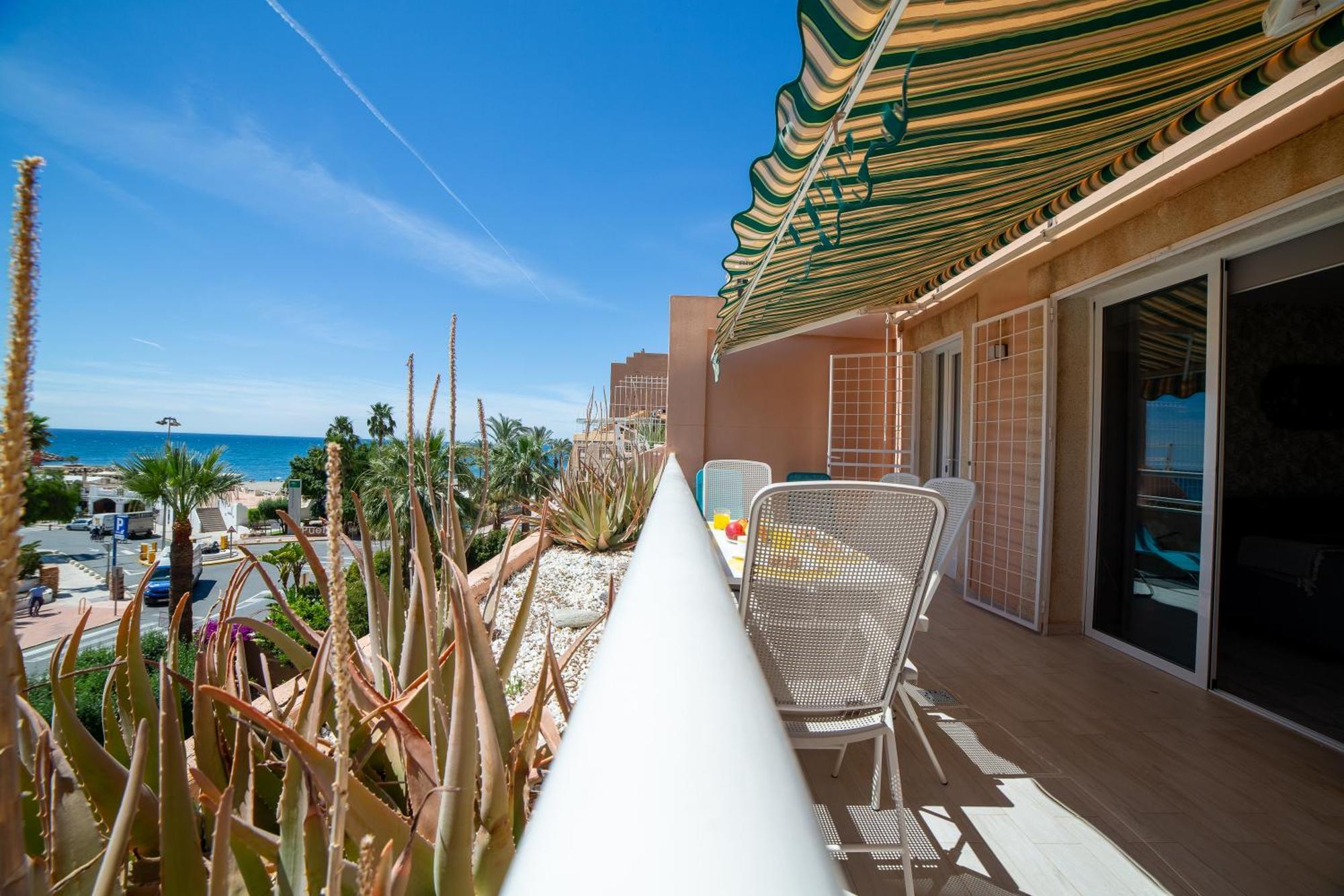 Trendyhomes Puerto - Vistas Al Mar, Parking Incluido, Playa A Un Paso Aguadulce  Rom bilde